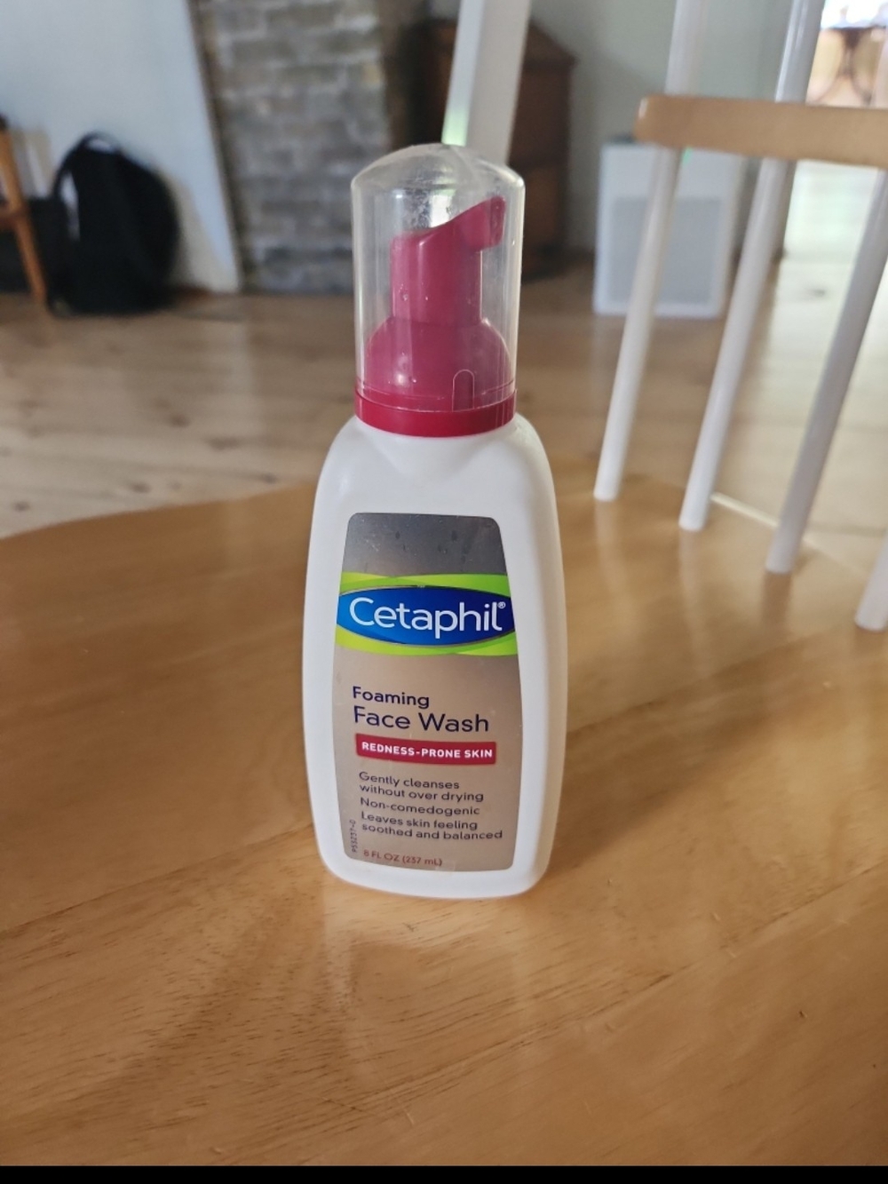 Cetaphil Foaming Face Wash for Redness-Prone Skin — Pink Pump
